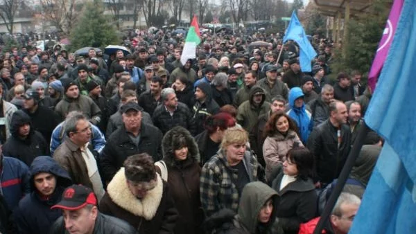 Реорганизация на движението заради митинг на ОЦК в София