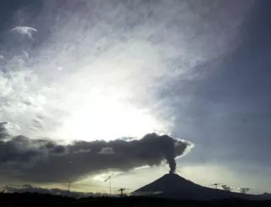 Мексико притихна. Вулканът Попокатепетъл пред изригване 