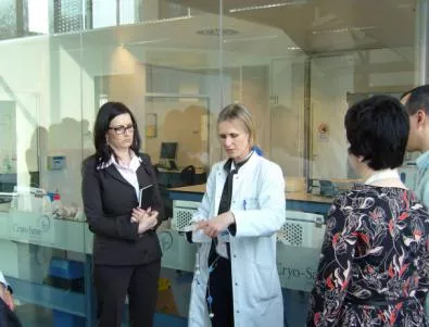 Български родител посети най-модерната лаборатория за стволови клетки в Европа