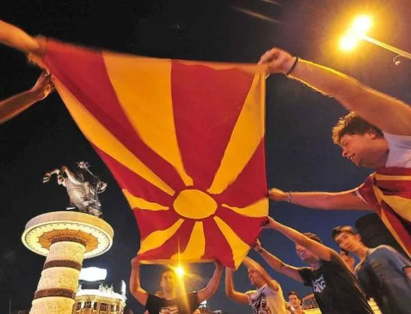 В Македония: София побългари 42 000 македонци