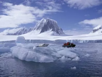 Топенето на ледовете увеличава отровния живак в Арктика