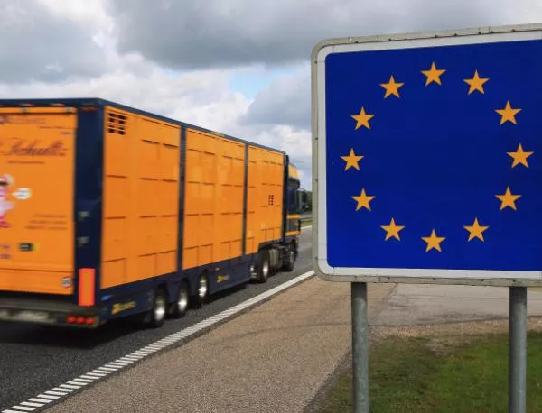 Страните от ЕС може да възстановят граничните проверки в Шенген