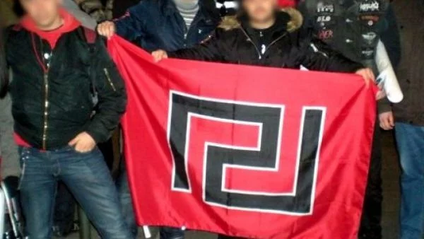 Депутати от "Златна зора" атакуваха имигрант в центъра на Атина