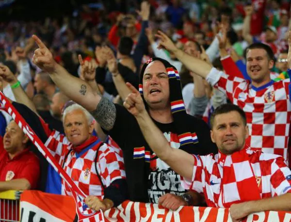 Хървати, ирландци и поляци се биха след мача в Познан
