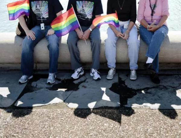 Глобиха Молдова за забрана на гей-парад 