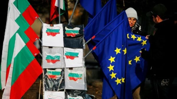 България в ЕС - ниска инфлация и висок ръст на почасовото заплащане