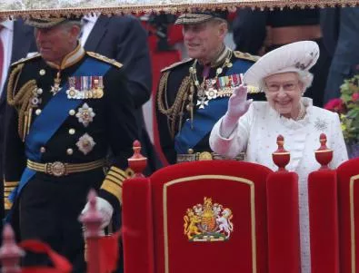 Елизабет II празнува 86-а си годишнина 