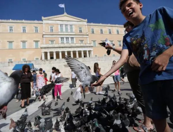 Облекчение в Гърция след победата на Нова демокрация