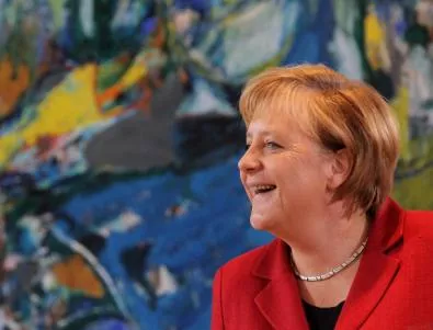 Меркел няма да присъства на мача Германия - Гърция