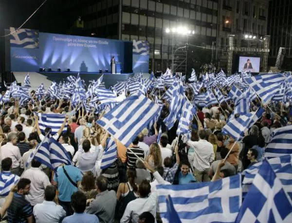 Янис Стурнарас е новият финансов министър на Гърция 