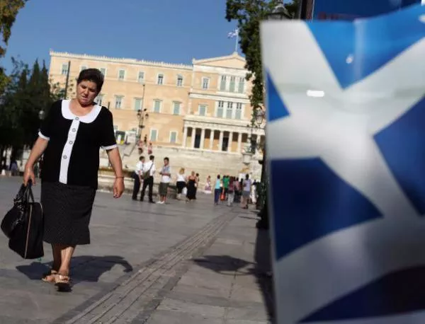 Рецесията в Гърция се задълбочава