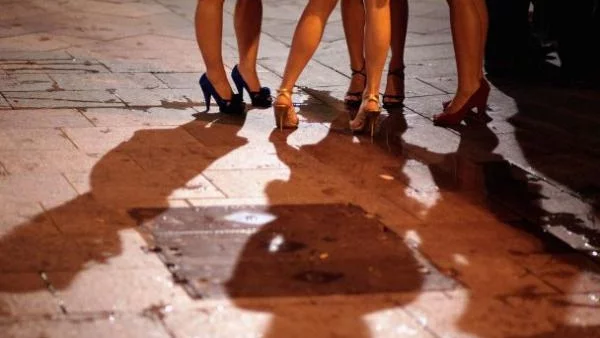 Проститутките на Евро 2012 недоволни