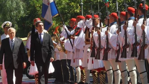 "Дневник": Български слон в македонския стъкларски магазин