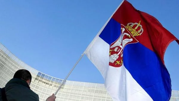Сърбите в Косово признаха: Живеем само от контрабанда