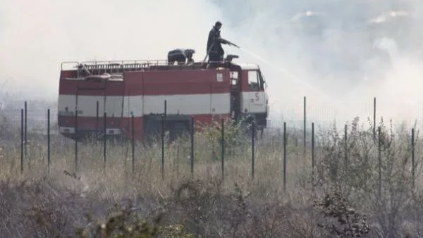 Погасен е пожарът при пътен възел Аксаково