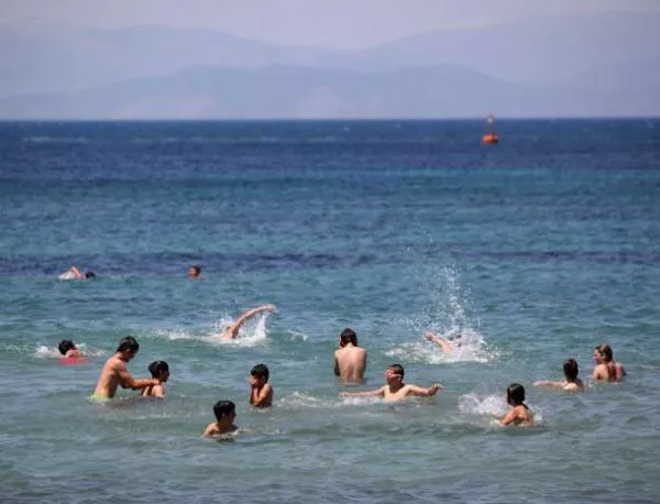 Прогноза: Скок на туристите през лятото 