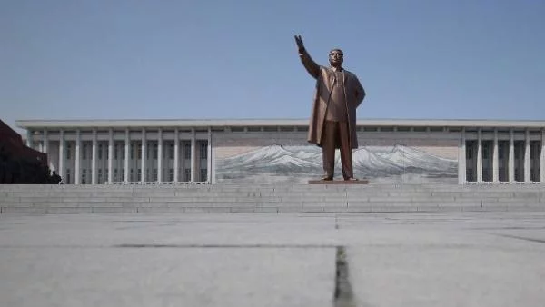 Ким Чен Ун иска обединяването на двете Кореи