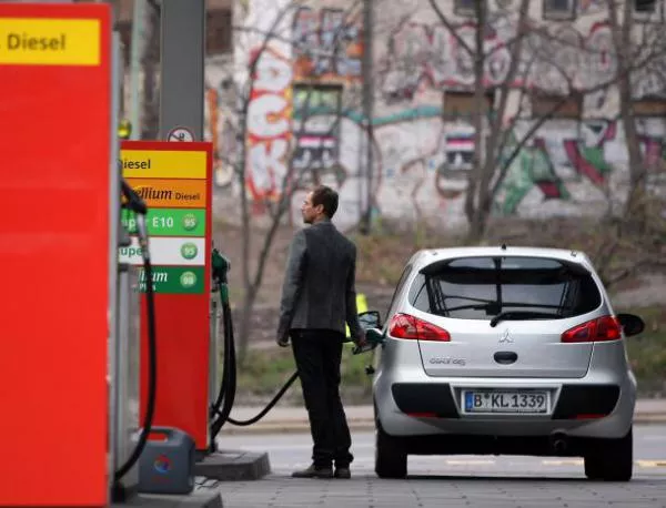  Цените на горивата в Испания достигнаха рекорди 