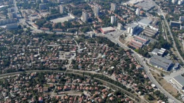 Дървени къщи за пострадалите в Перник 