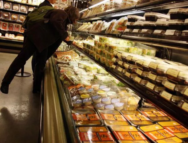 Цените на основните храни скочиха с 9% за месец