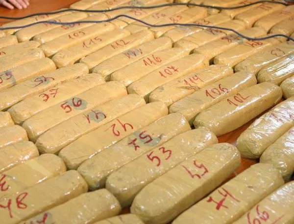 Експерт: България е основна врата за дрогата от "Златния полумесец" 