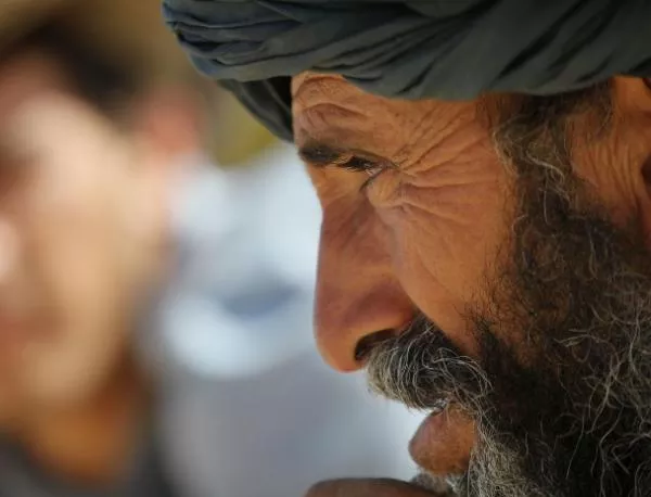 Талибаните събрали $400 млн. за година чрез такси, дарения и изнудване