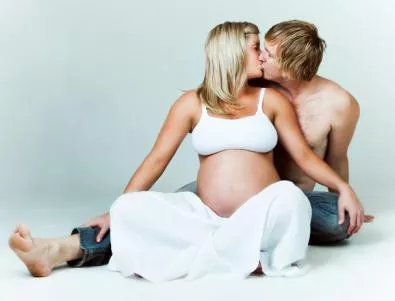 Сексът по време на бременност може да е бурен