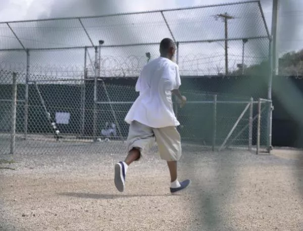 САЩ възнамеряват да освободят 55 затворника от Гуантанамо