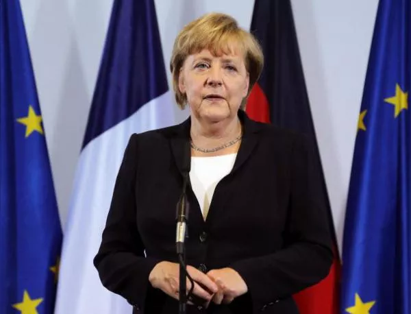 Меркел призова за създаване на банков съюз стъпка по стъпка 
