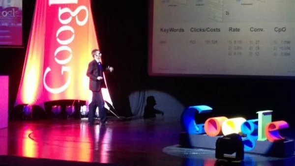 Google стана на 14, отговаря на въпроси в София