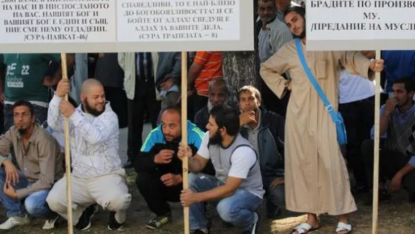 Таен свидетел: Подсъдими призоваваха за джихад 