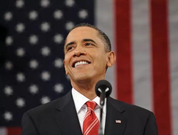 Обама води на Ромни