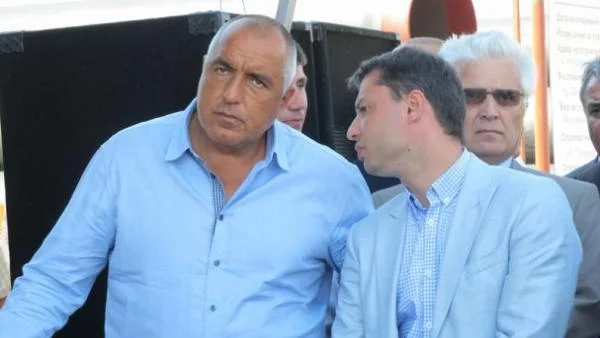 Добрев: Бойко ми възложи, но те имаха празник