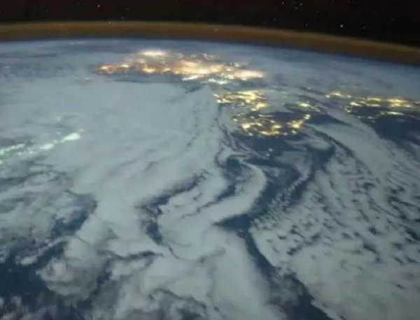 НАСА показа красотата на Земята отгоре (Видео)