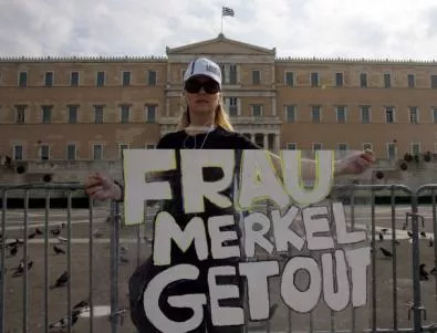 25 000 гърци протестират срещу визитата на Меркел 