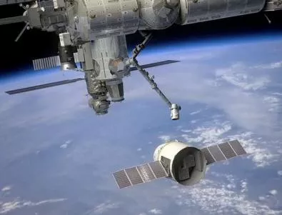 Космическият кораб Dragon доставя днес пратката от Земята за МКС