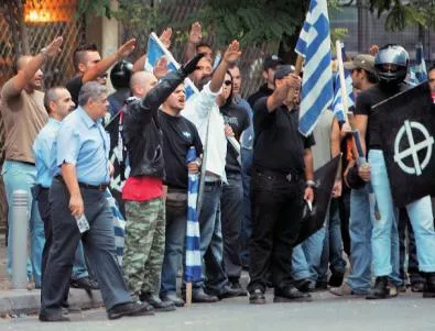 Гърция е пред гражданска война?