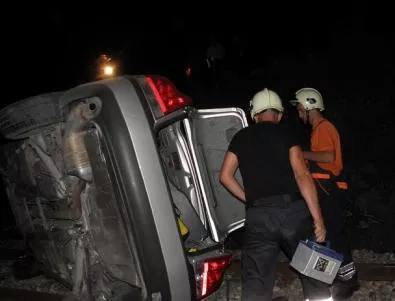 Трима загинаха при тежка катастрофа на пътя София - Карнобат