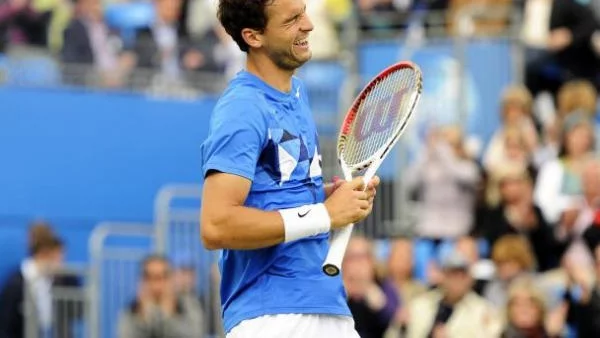  Гришо срещу Юрген Мелцер на старта в Париж 