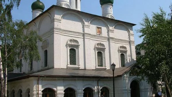 Московската полиция разкри публичен дом в манастир