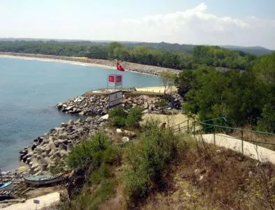 Турция прави енергиен щит на границата с България