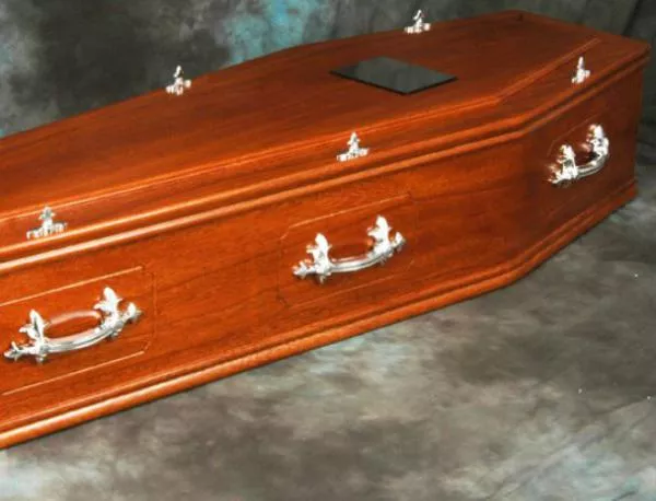 Мъж пренощува в ковчег след кавга с жена си