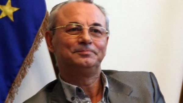 Доган пак настъпи мазолите