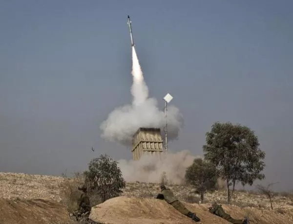 Палестинска ракета удари заселнически блок