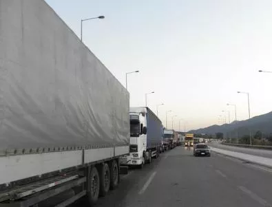 5 км опашка от товарни автомобили на ГКПП Капитан Андреево – Капъкуле