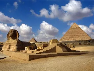 Египетските пирамиди са в опасност