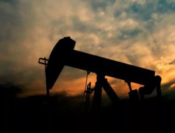 Лекият суров петрол с най-висока цена от месец насам