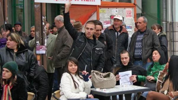 Тютюневата абстиненция на протест: Без Бойко можем, без цигари - не!