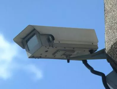 КАТ слага камера на Телевизионната кула