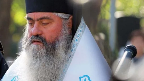 Митрополит Кирил: Не съм от ДС, патриархът не трябва да е агент
